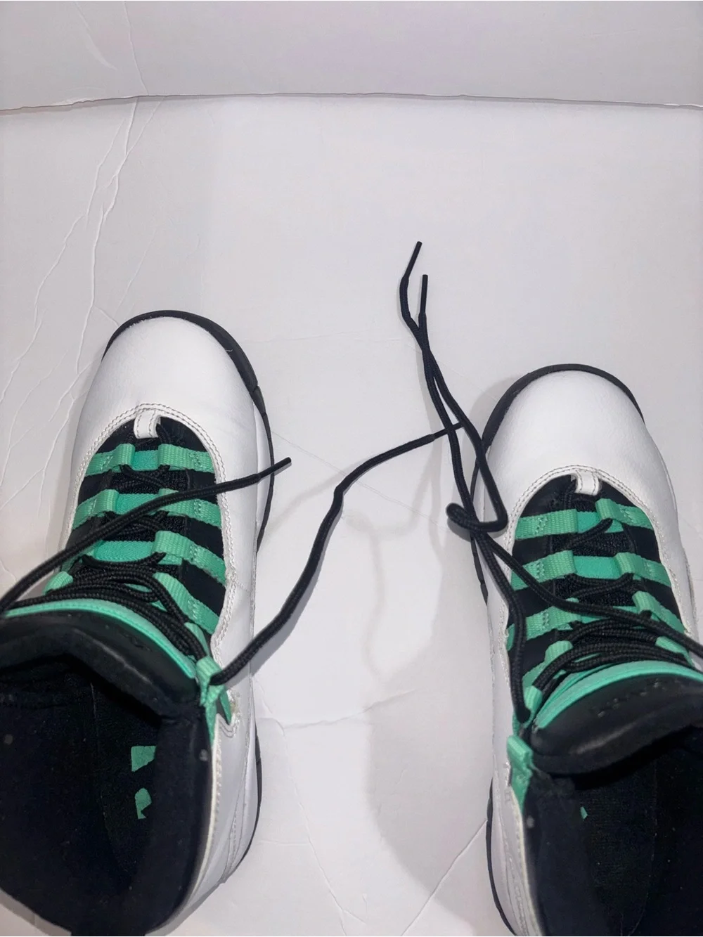 Air Jordan 10 Retro 30TH GG lace up shoes White Green Black Boys Size 5.5